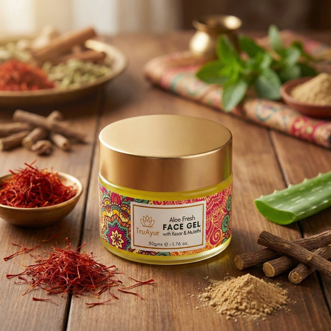 Aloe Fresh Gel viso con Kashmiri Kesar e Mulethi per una luminosità radiosa e un'idratazione profonda