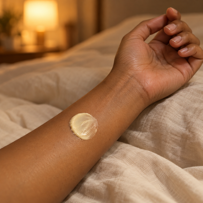 Un po' di crema sulla parte interna dell'avambraccio per il patch test